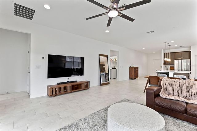 2053 COVE POINT ROAD, Port Orange, FL 32128