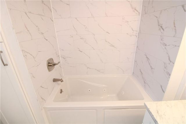 300 N Monroe Street, Oregon, MO 64473