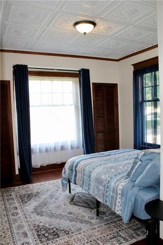 300 N Monroe Street, Oregon, MO 64473