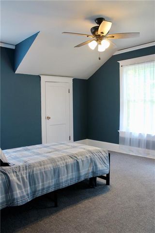 300 N Monroe Street, Oregon, MO 64473