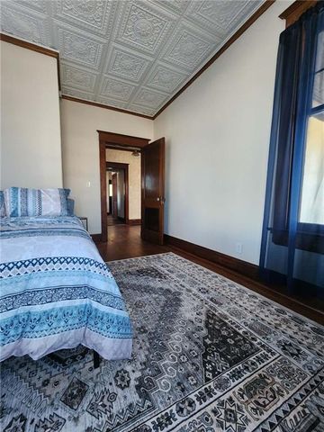 300 N Monroe Street, Oregon, MO 64473