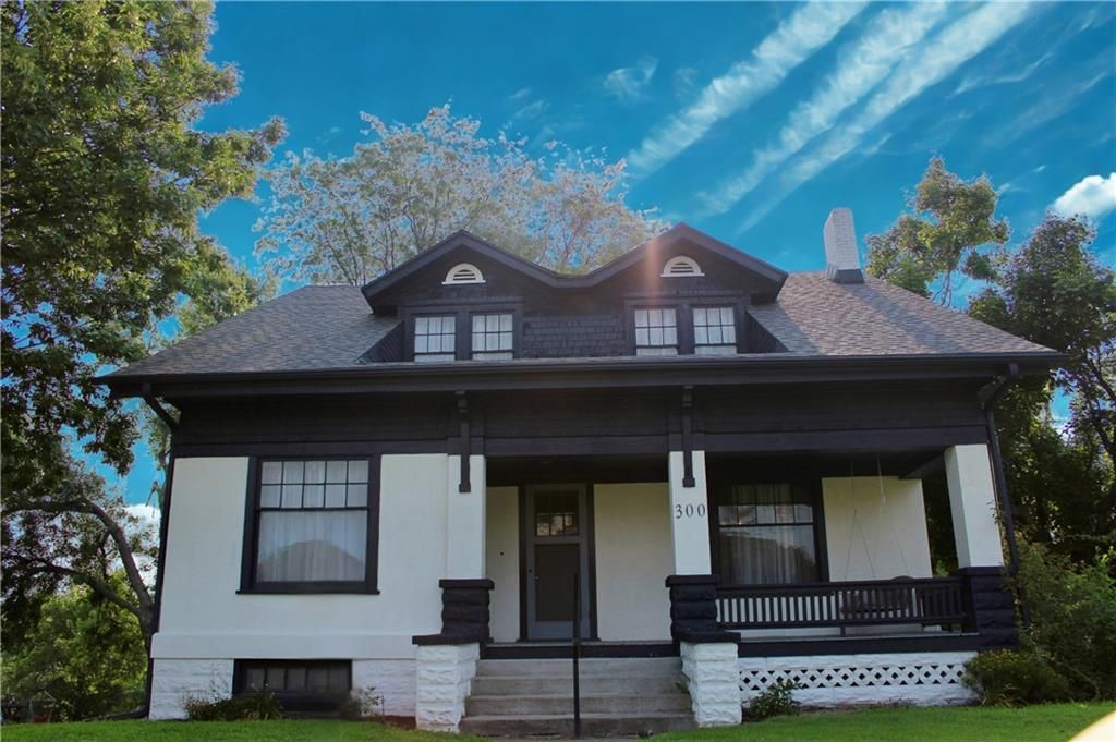 300 N Monroe Street, Oregon, MO 64473