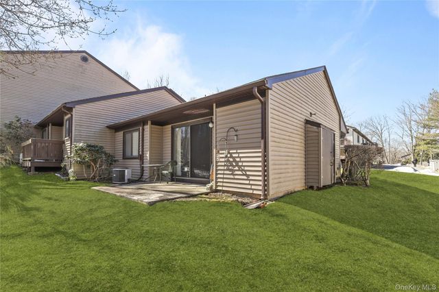 68A Independence Court A, Yorktown Heights, NY 10598