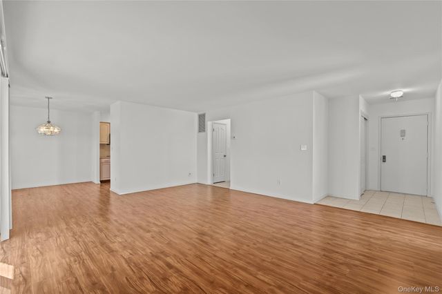 68A Independence Court A, Yorktown Heights, NY 10598