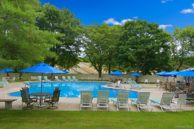 68A Independence Court A, Yorktown Heights, NY 10598