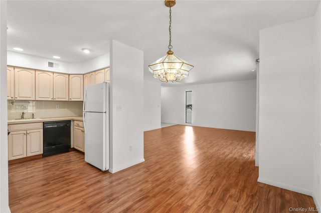 68A Independence Court A, Yorktown Heights, NY 10598