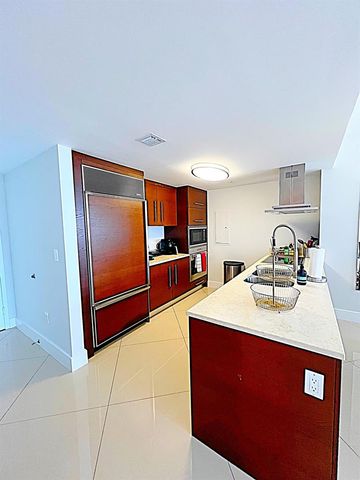 495 BRICKELL Avenue 1605, Miami, FL 33131