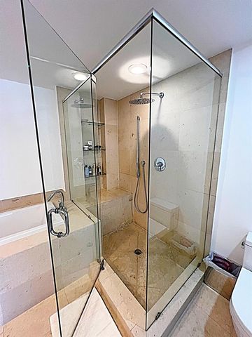 495 BRICKELL Avenue 1605, Miami, FL 33131