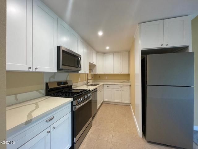 618 Sunfish Way, Port Hueneme, CA 93041