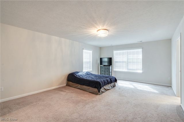 2326 Orchard Circle, Ravenna, OH 44266