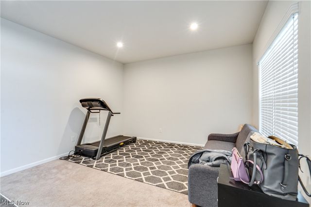 2326 Orchard Circle, Ravenna, OH 44266