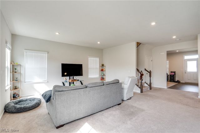 2326 Orchard Circle, Ravenna, OH 44266