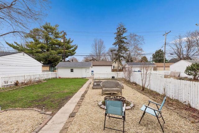 2833 34th Avenue S, Minneapolis, MN 55406