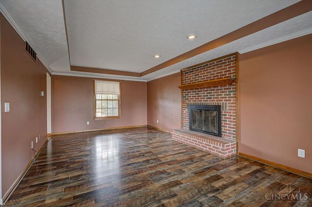 702 Heritage Drive, Trenton, OH 45067