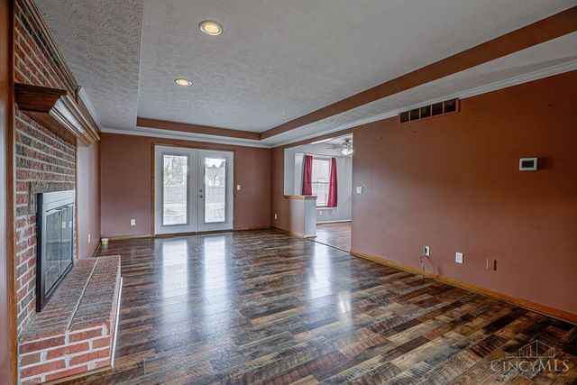 702 Heritage Drive, Trenton, OH 45067