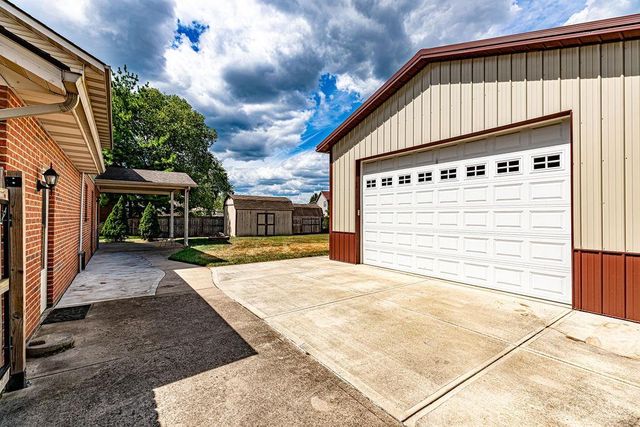 702 Heritage Drive, Trenton, OH 45067