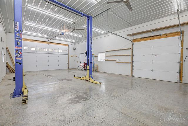 702 Heritage Drive, Trenton, OH 45067