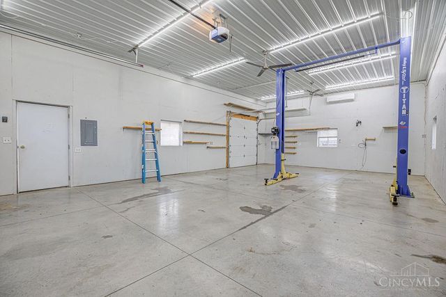 702 Heritage Drive, Trenton, OH 45067