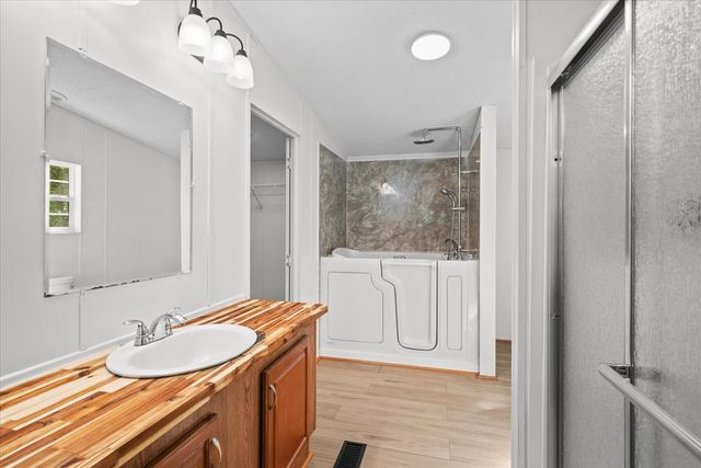 220 Hensley Road, Chatsworth, GA 30705