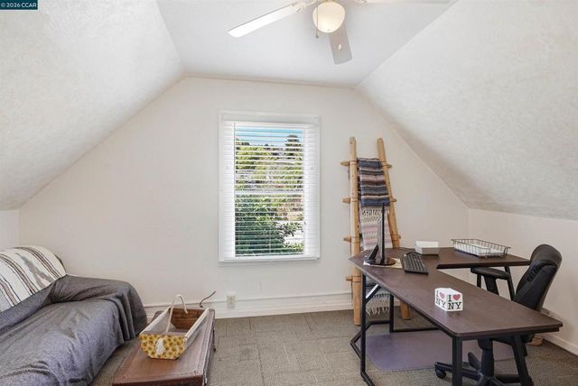 322 Coghlan St, Vallejo, CA 94590