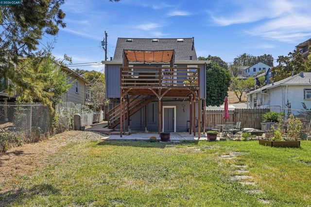 322 Coghlan St, Vallejo, CA 94590