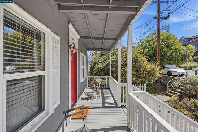 322 Coghlan St, Vallejo, CA 94590