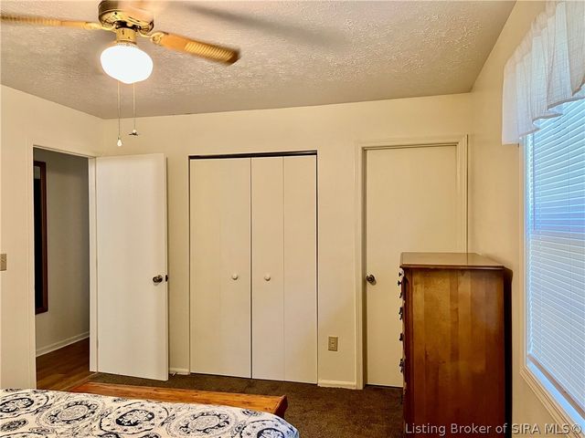 106 West Drive, Charlestown, IN 47111