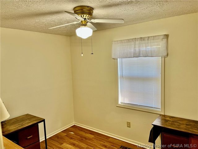 106 West Drive, Charlestown, IN 47111