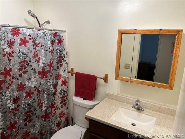 106 West Drive, Charlestown, IN 47111