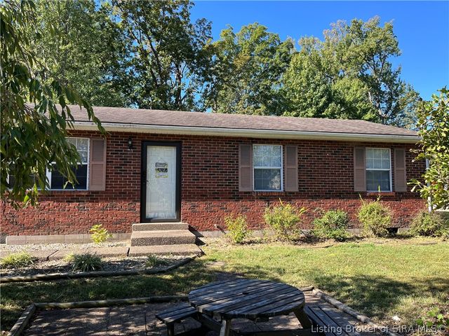 106 West Drive, Charlestown, IN 47111