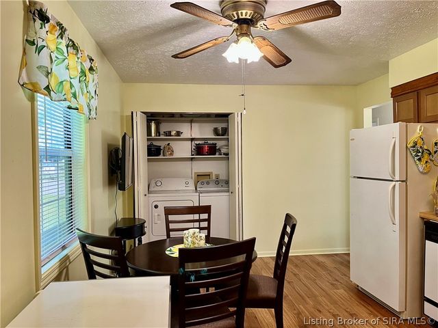 106 West Drive, Charlestown, IN 47111