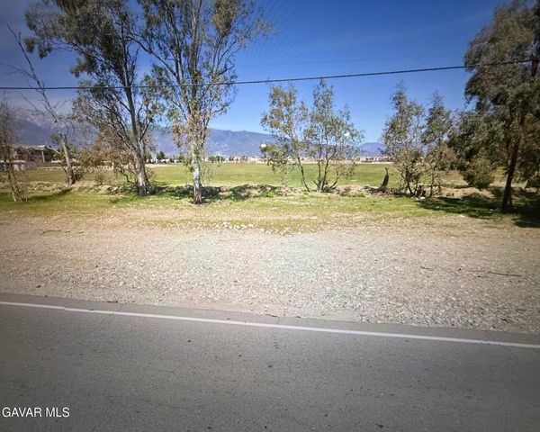 15254 Foothill Boulevard, Fontana, CA 92335