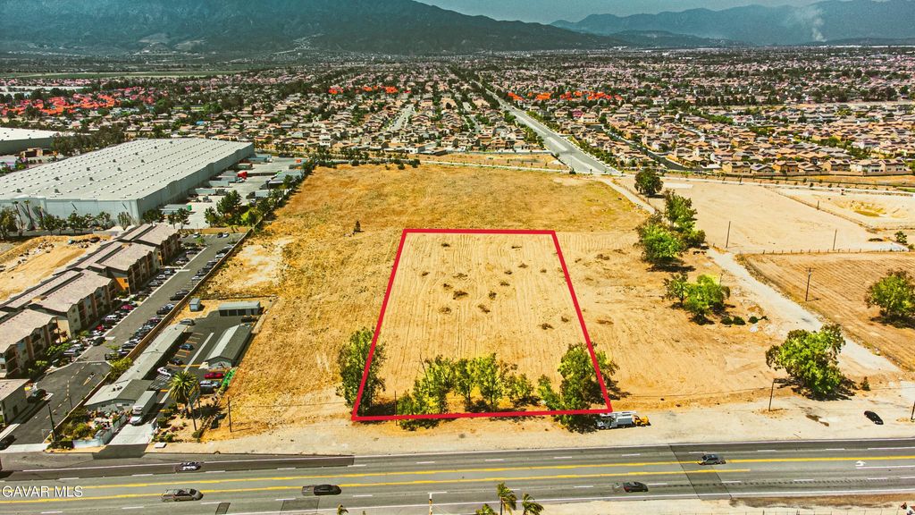 15254 Foothill Boulevard, Fontana, CA 92335