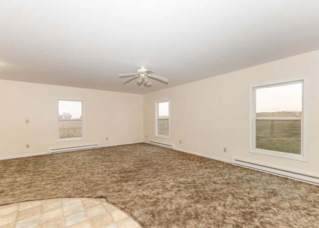 22308 N 2120th Avenue, Atkinson, IL 61235