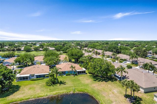 1204 HUNTINGTON GREENS DRIVE 1204, Sun City Center, FL 33573