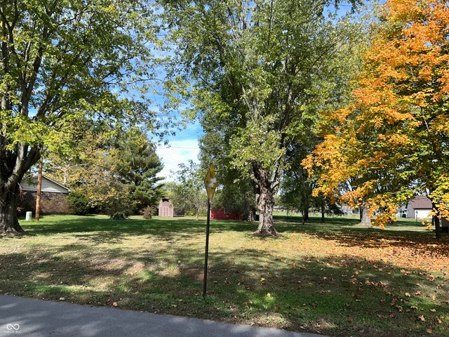 28 Rohn Road, Mooresville, IN 46158