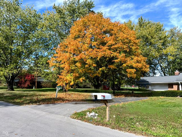 28 Rohn Road, Mooresville, IN 46158