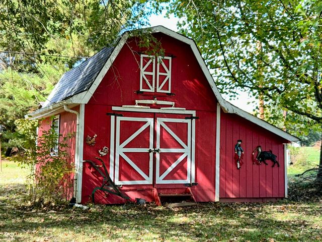 28 Rohn Road, Mooresville, IN 46158