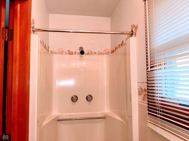 28 Rohn Road, Mooresville, IN 46158