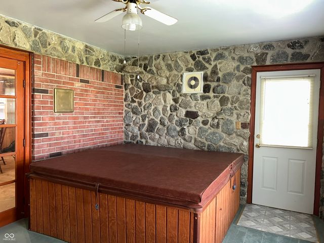 28 Rohn Road, Mooresville, IN 46158