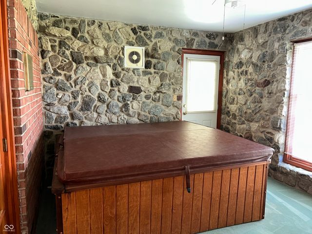 28 Rohn Road, Mooresville, IN 46158