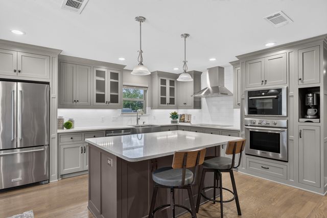 245 Valley View Trail, Double Oak, TX 75077