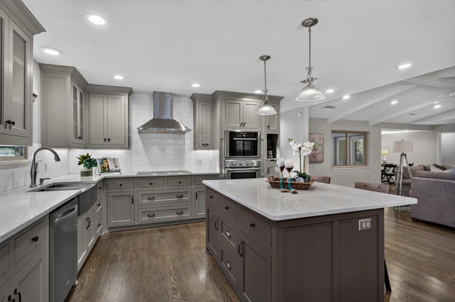 245 Valley View Trail, Double Oak, TX 75077