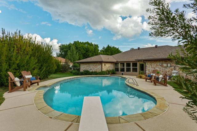 245 Valley View Trail, Double Oak, TX 75077