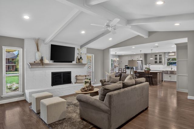245 Valley View Trail, Double Oak, TX 75077