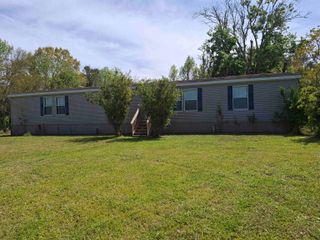 1425 Bruce Dr, St Augustine, FL 32084