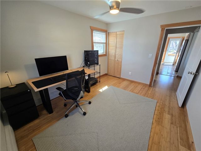 8 Caswell Avenue D, Newport, RI 02840