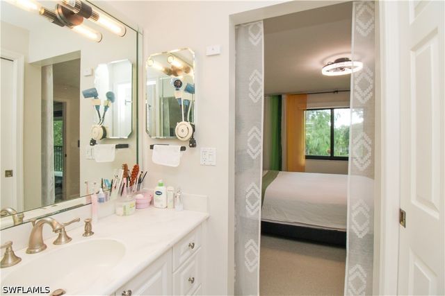 5767 Deauville CIR D304, Naples, FL 34112