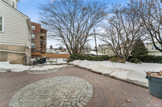 81 N Washington Street 2nd Floor, Tarrytown, NY 10591