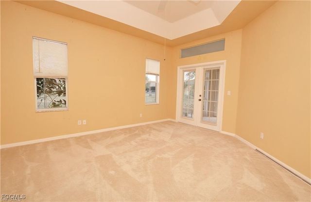 1820 SW 29th TER, Cape Coral, FL 33914